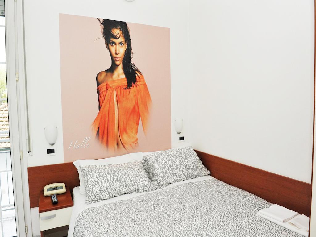 Hotel Lady Rimini Eksteriør bilde