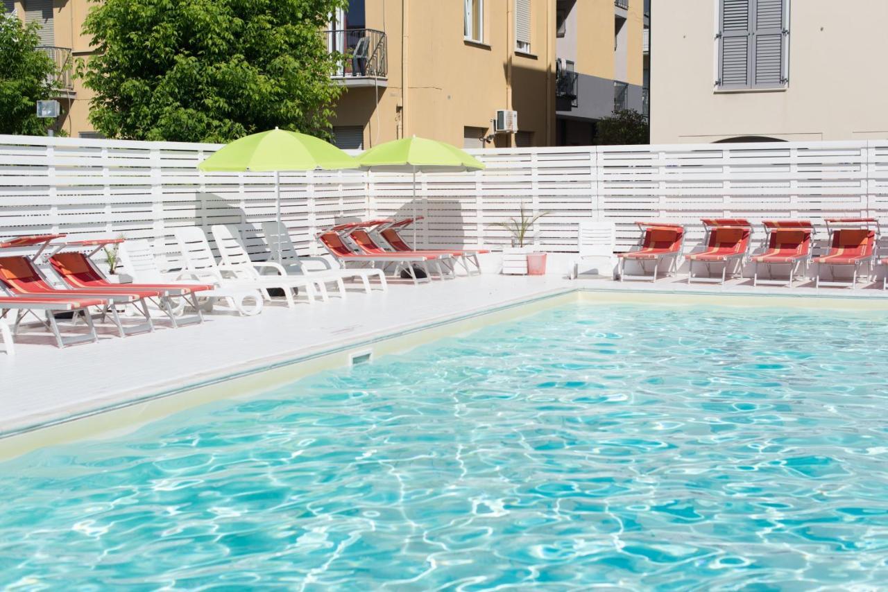 Hotel Lady Rimini Eksteriør bilde